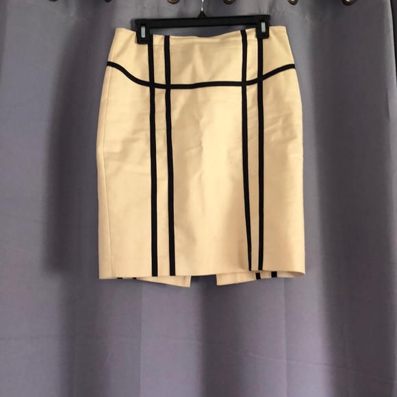 🔥💲☝🏻Michael Kors skirt size 6 - Picture 1 of 3